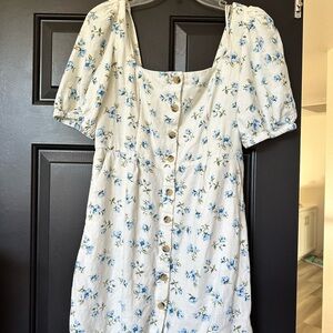 Old Navy Cream and Blue Dress